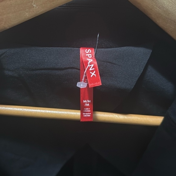 Spanx The Perfect Asymmetrical Blazer Classic Black Medium - Picture 6 of 10